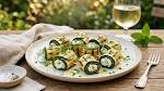 Photo Fini les chips et cacahuètes à l'apéro : ces roulés de courgette prêts ...