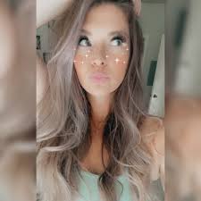 Ashley (@AshleySuperfly)