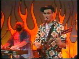Camel walk by southern culture on the skids (off their album dirt track date). Southern Culture On The Skids Camel Walk Recovery 1998 Youtube