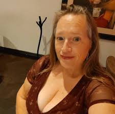 What movie is the quote 'pizza with extra anchovies' from?