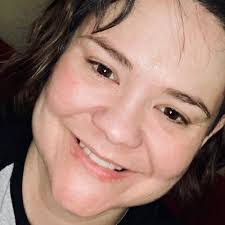 Alice Robin's Instagram, Twitter & Facebook