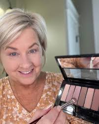 EVERY SEASON I SWITCH UP MY MAKEUP