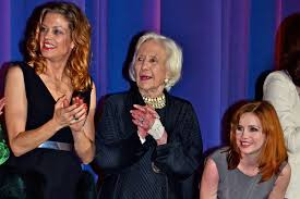 Was im adlon passiert, bleibt im adlon! das war in allen zeiten die wichtigste diskretionsregel im bekannten luxushotel. Premiere Des Zdf Dreiteilers Das Adlon Eine Familiensaga Mit Marie