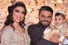 بسبب والدتها دنيا بطمة تنهار بالبكاء في رشيد شو women couple photos photo