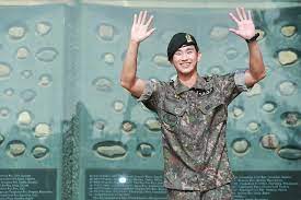 Cha chung hwa, choi dae hoon, hyun bin, jang hye jin (1975), jang so yeon (1980), kim kim jeong nan (1971), kim seon yeong (1976), kim yeong min (1971), nam kyeong eub (1958), oh man seok (1975), park hyeong soo. Fans Await Hallyu Star Kim Soo Hyun S Full Comeback Through Tv Drama