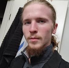 You can't park there mate...😂