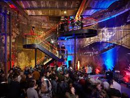The london that we're familiar with covers a much wider metropolitan area and is home to almost 9 million people. Things To Do In Central London The Ultimate 101 Things To Do In London