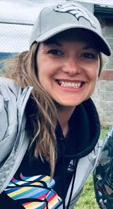 April Wills's Instagram, Twitter & Facebook