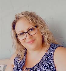 Does anyone know where Alisha the hair stylist went to from Great Clips