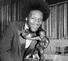 A critical question is who is the biggest trophy winner of all time? the best way to analyze biggest winner is to examine the points scored, as a percentage of points. Trophy Cases The Lions Heisman Winners