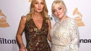 Elle king is in a good place with her dad rob schneider. London King Actress Wiki Bio Age Affairs And Facts Of Rob Schneider Ex Wife