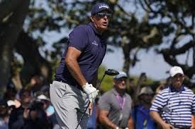 He has won 44 events on the pga tour, including five major championships: Ageless Wonder Phil Mickelson Wins Pga To Be Oldest Major Champ Honolulu Star Advertiser