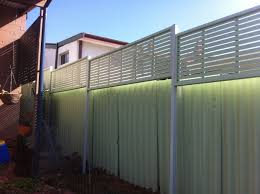 Create some extra privacy for your outdoor space by adding a fence extension. Nice Backyard Privacy Fence Extension Ideas C52ddc245d560cc13d065667dbf96678 Tyuka Info Vinyl Privacy Fence Backyard Privacy Backyard Fences