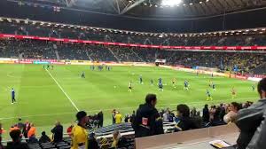 Ta del av sommarens alla matcher och spela på ditt favoritlag. Fotbolls Em Home Facebook