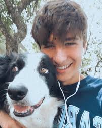 Hey everyone! My name is Shepard Berry and I'm from San Antonio, Texas! I'm  100% committed to Baylor, and I'll be majoring in Computer Science! Some of  my hobbies include tennis, piano,