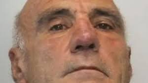 Ferisce a testate il segretario del vicario