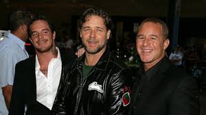 Russell Crowe's weird Hollywood entourage