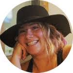 Michelle Rolfs's Instagram, Twitter & Facebook