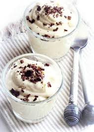 Mousse Au Chocolat Blanc Et Autre Dimension Mon Mari Habituellement Ne Mange Jamais De Mousse Au Cho Mousse Chocolat Blanc Mousse Au Chocolat Chocolat Blanc
