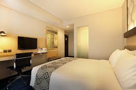 Grand indonesia is minutes away. Holiday Inn Express Jakarta Thamrin Jakarta Jk Indonesia Compare Deals