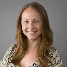 Can someone touch up my headshot photo?