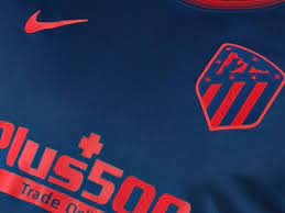 Porque el club prepara, con motivo del 75º aniversario de la nomenclatura 'club atlético de madrid', desde enero de aquel año. El Atletico De Madrid Tambien Presenta Su Segunda Camiseta 2020 2021
