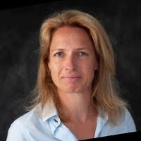 30+ "Anne Dorr" profiles