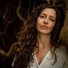 The Long Song : Te Waiata Roa