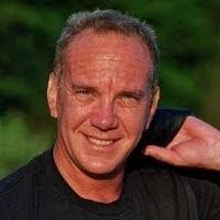 Andrew Hendriks's Instagram, Twitter & Facebook