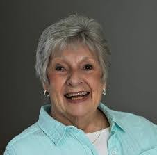 Dianne Schmidt's Instagram, Twitter & Facebook