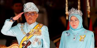 Yang dipertuan agong suaikan gambar dengan jawapan yang sesuai. Idulfitri Di Tengah Lockdown Yang Dipertuan Agung Minta Rakyat Malaysia Tetap Bersyukur