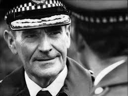 Former NSW Police Commissioner John Avery dead