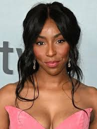 Jessica Williams's Instagram, Twitter & Facebook