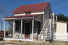 Sunday Houses Fredericksburg Texas Fredericksburg House One Room Houses