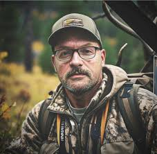 Does anyone here have a recommendation for natural flea treatment for my  pup. Something tried and true I've read about several natural treatments  but wanted to know if anyone has had real