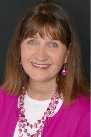 Laura Richard, Real Estate Agent