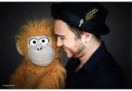 Un spectacle loin de la ventriloquie à l'ancienne… Jeff Panacloc Perd Le Controle Palais Des Sports Dome De Paris Theatreonline Com