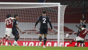 يدخل الفيلانز تلك المواجهة بدافع قوي للبحث عن الانتصارات الغائبة عن الفريق في الموسم الحالي فقد حقق النادي في الموسم الحالي 6. Ù‚Ø§Ù‡Ø± ÙƒØ¨Ø§Ø± Ø§Ù„Ø¯ÙˆØ±ÙŠ Ø§Ù„Ø¥Ù†Ø¬Ù„ÙŠØ²ÙŠ Ø£Ø³ØªÙˆÙ† ÙÙŠÙ„Ø§ ÙŠØµØ¹Ù‚ Ø£Ø±Ø³Ù†Ø§Ù„ Ø¨Ø«Ù„Ø§Ø«ÙŠØ©