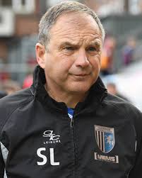 Steve Lovell » Bilanz unter Árbitro Ron Groves