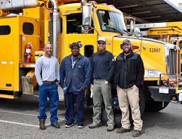 A Day In The Life Of A Lineworker Powerlines