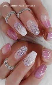 Une manucure qui s'adapte à tous les ongles. 300 Meilleures Idees Sur Ongle En Gel Rose Paillettes Argente Avec Strass Ongle En Gel Rose Jolis Ongles Ongles