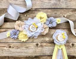 Giraffe Gray Yellow And White Maternity Sash Giraffe Baby Etsy In 2021 Baby Shower Giraffe Maternity Sash Baby Shower