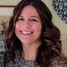 Sonya Sutherland's Instagram, Twitter & Facebook