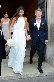 Check spelling or type a new query. Heute Heiratet Fussball Star Bastian Schweinsteiger Seine Tennis Queen Ana Braut Brautkleid Brautkleid Kaufen