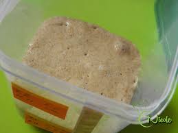 Și după asta cât timp trebuie să dospească aluatul? Cum Sa Ti Cultivi Propria Maia Naturala Apa Si Faina