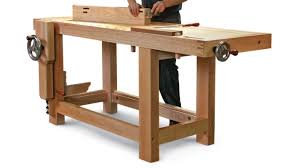 Complete pdf plan available on www.sketchupwoodplans.com #free_woodworking_plans #roubo_workbench. Modified Roubo Is The Ultimate Workbench Finewoodworking