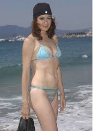 Sean Young - Free pics, galleries & more at Babepedia