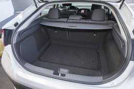 Wir als angehende junge familie überlegen, wie der kofferraum für kinderwagen, urlaub ausreichen. Test Hyundai Ioniq Elektro Alles Auto