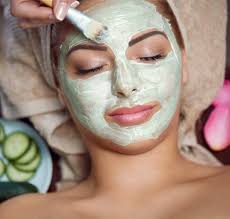 Untuk menghilangkan jerawat pasir di wajahmu kamu dapat menggunakan scrub. Kesal Dengan Jerawat Coba 5 Masker Alami Untuk Jerawat Dan 8 Produk Masker Ampuh Rekomendasi Bp Guide Ini