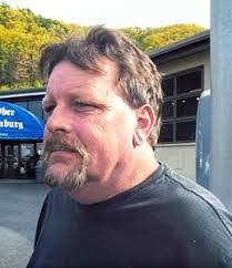 Joseph Beeson's Instagram, Twitter & Facebook